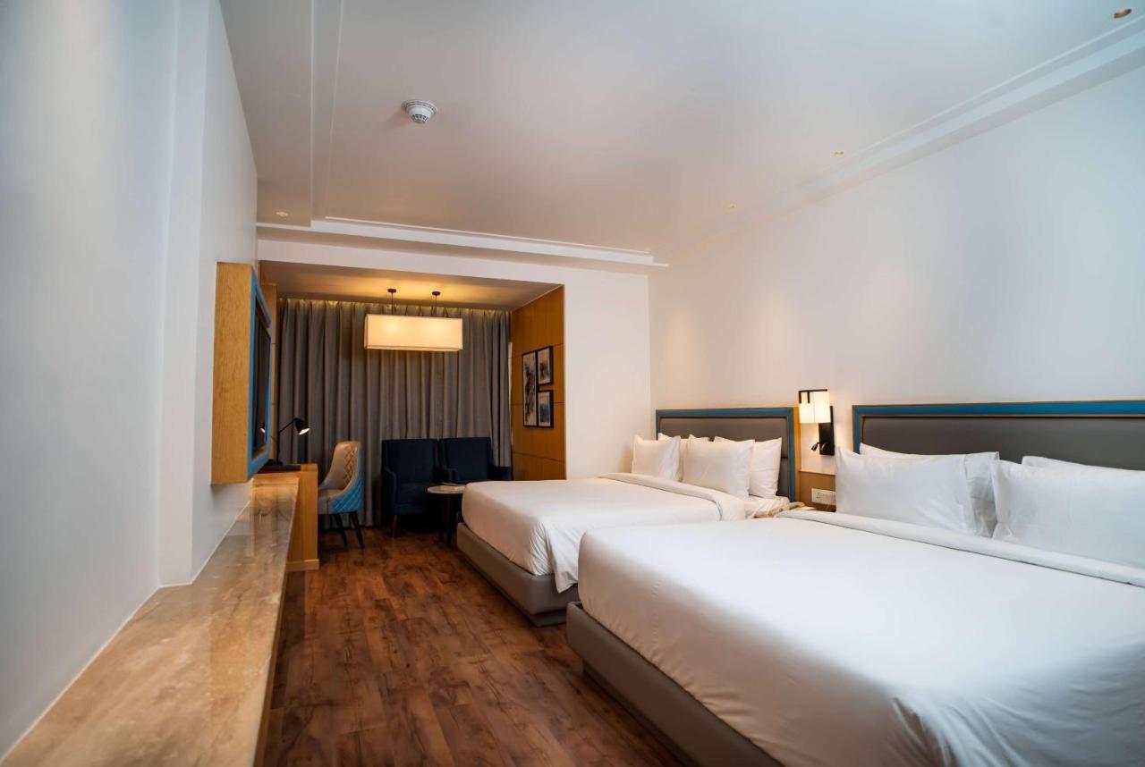 Ramada By Wyndham Katra Station Road酒店 外观 照片